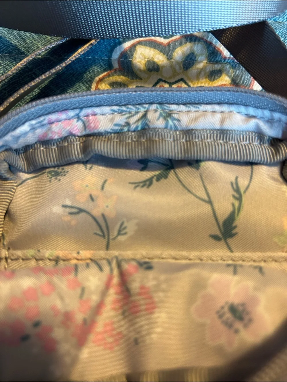 Vera Bradley Compact Gray Crossbody Bag for Women Neutral Everyday Carry